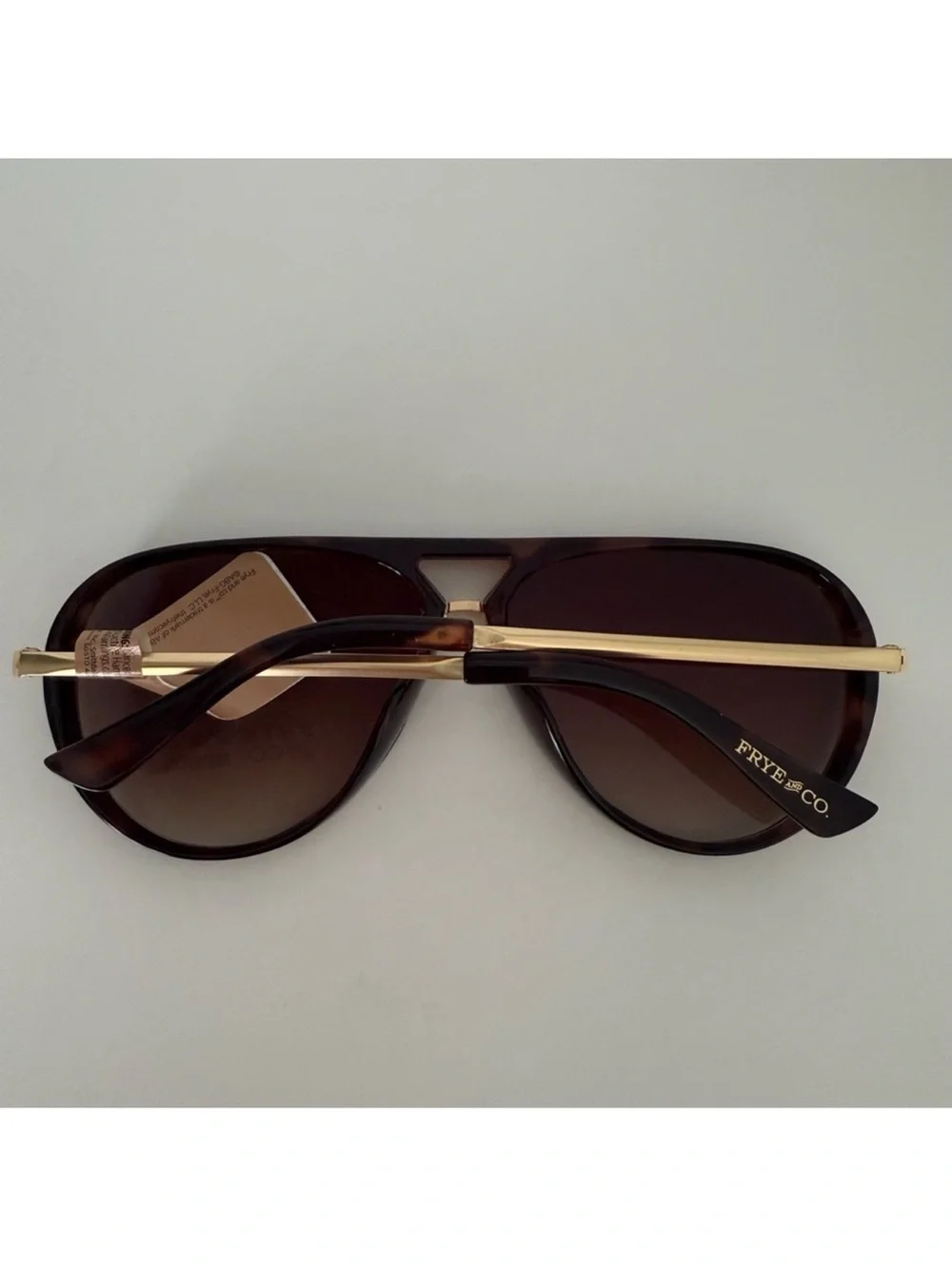 NEW Frye and Co Retro Navigator Aviator Sunglasses